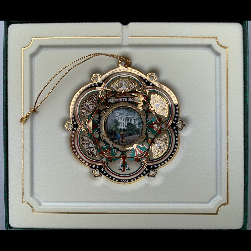 White House Historical Ornament  2005